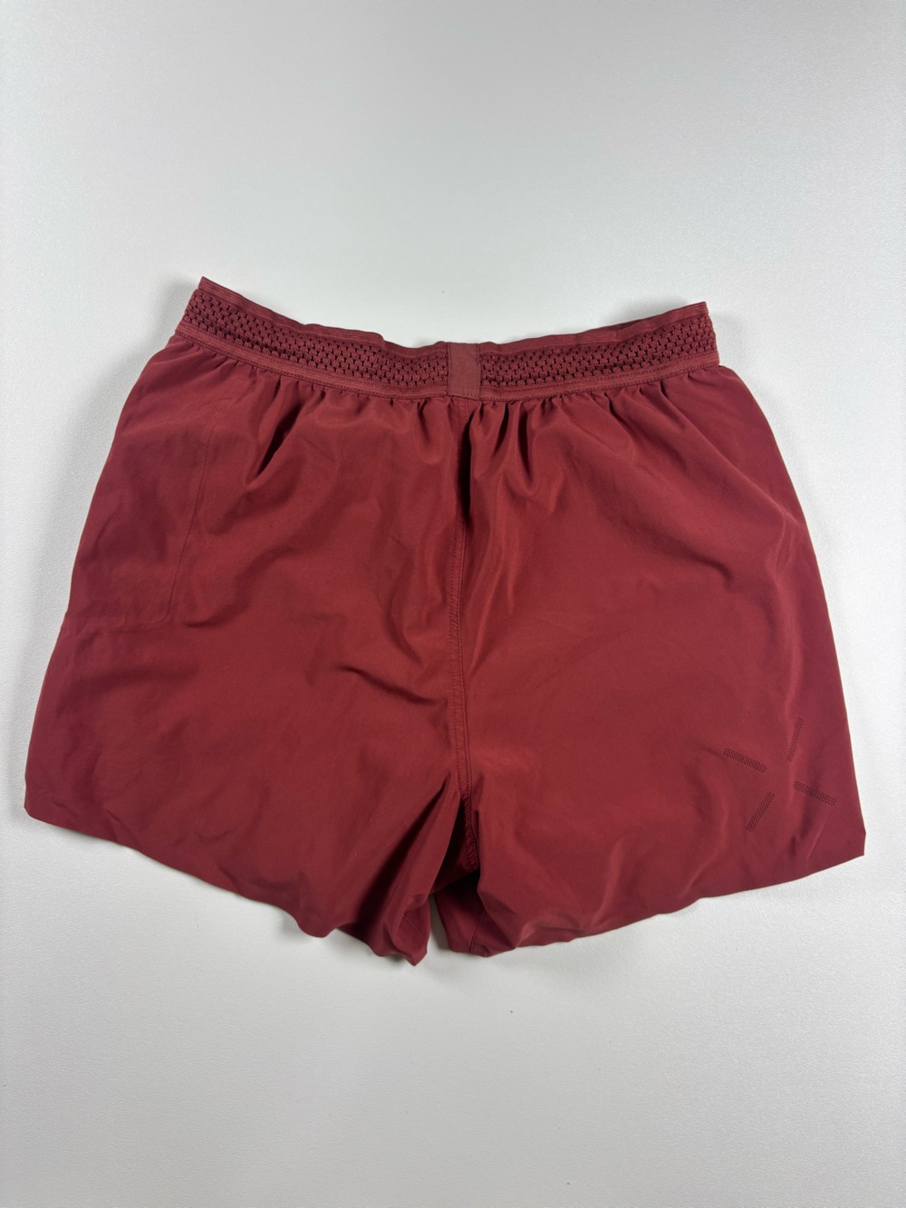 Ten Thousand Session 5” Crimson Men's Shorts - Small - Picture 4 of 5